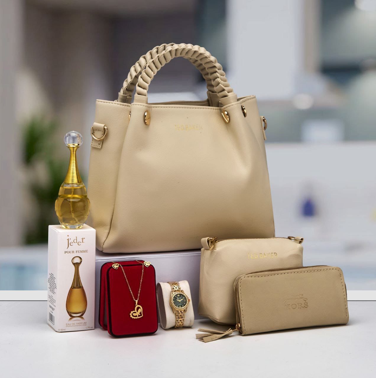 باقة أنيقة، فخمة، وعملية… بثمن مناسب